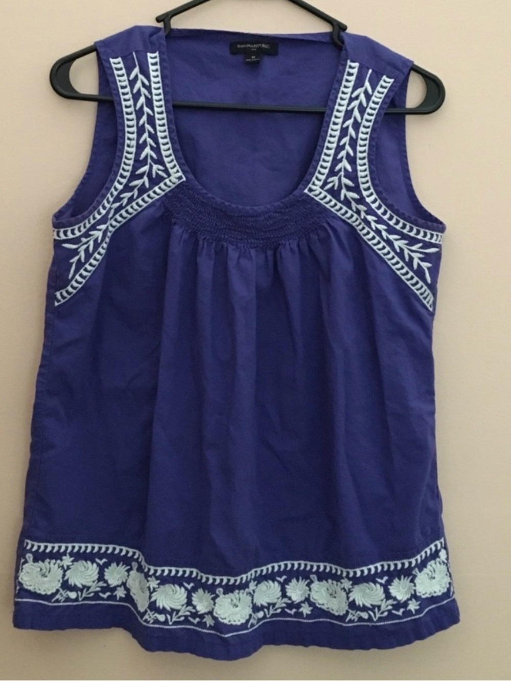 Boho BANANA REPUBLIC Top Floral Tank Cotton Purple White Embroidered Size Medium